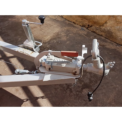 9/2018 Resort Alupanel Enclosed Trailer