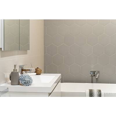 8/28A Dooring Street, Braddon ACT 2612