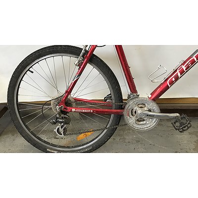 Giant RinCon Mountain Bike