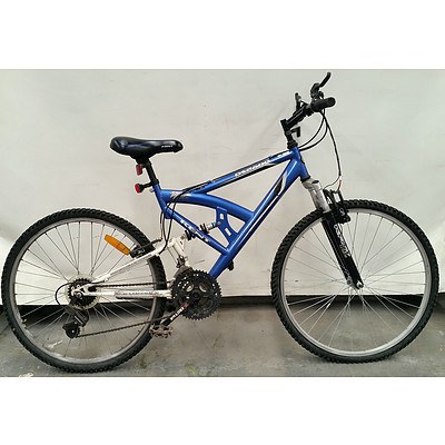 Kent DS2600 18 Speed Mountain Bike