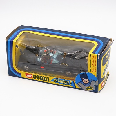 Corgi Batmobile Di-Cast Model Vehicle Set 267