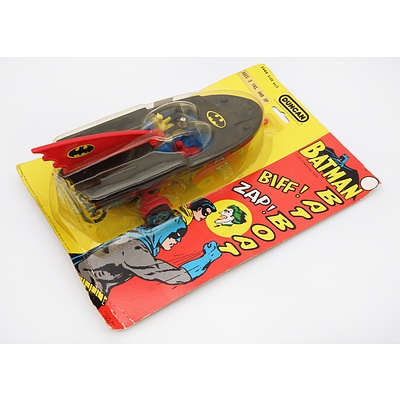 Duncan Toys Batboat on Trailer