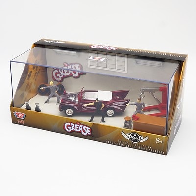 Motor Max Grease Di-Cast Greased Lightning 1948 Ford