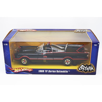 Hotwheels 1966 TV Series Batmobile 1:18 Scale
