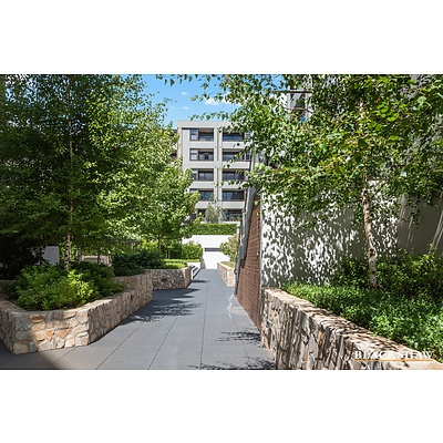 15/44 Macquarie Street, Barton ACT 2600