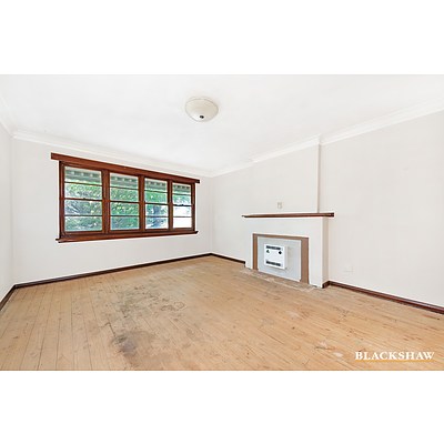 4 Warramoo Crescent, Narrabundah ACT 2604