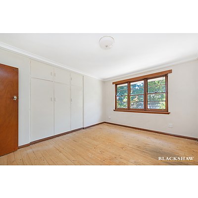4 Warramoo Crescent, Narrabundah ACT 2604