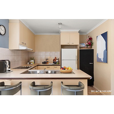 10/10 Ovens Street, Griffith ACT 2603
