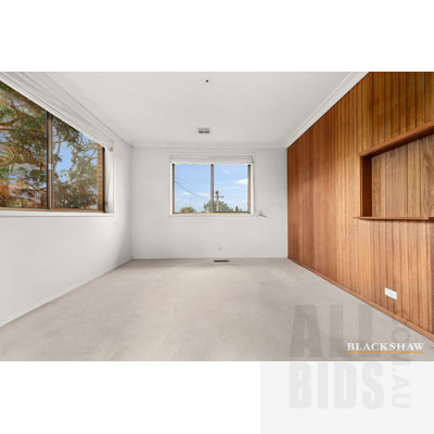 9 Davis Street, Weetangera ACT 2614