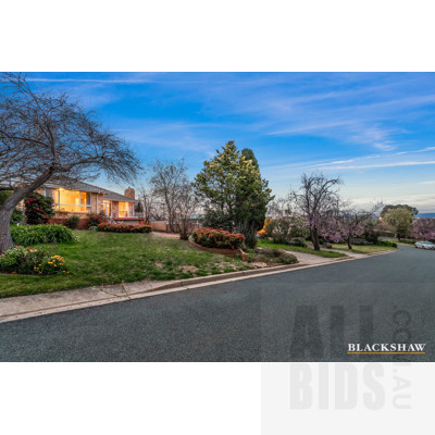 6 Mosman Place, Narrabundah ACT 2604