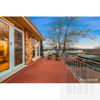 6 Mosman Place, Narrabundah ACT 2604