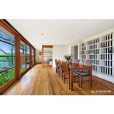30 Carnegie Crescent, Narrabundah ACT 2604