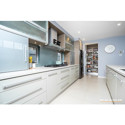13 Kalianna Street, Harrison ACT 2914