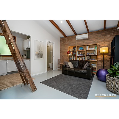 95 Learmonth Drive, Kambah ACT 2902