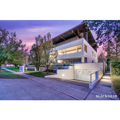 Level 1/3/27 State Circle, Deakin ACT 2600