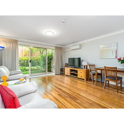 10/12 Albermarle Place, Phillip ACT 2606