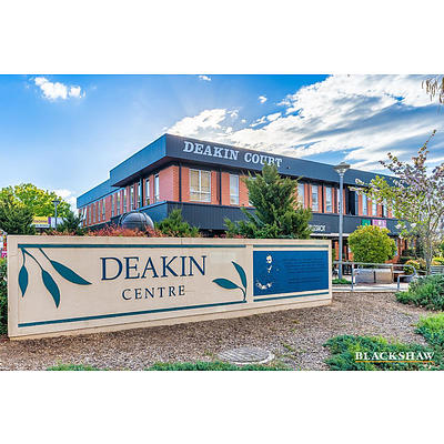 8 Nathan Street, Deakin ACT 2600