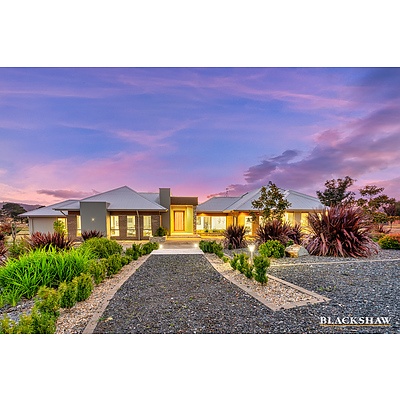 51 Evans Road, Googong NSW 2620
