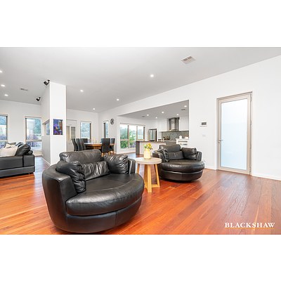 51 Evans Road, Googong NSW 2620