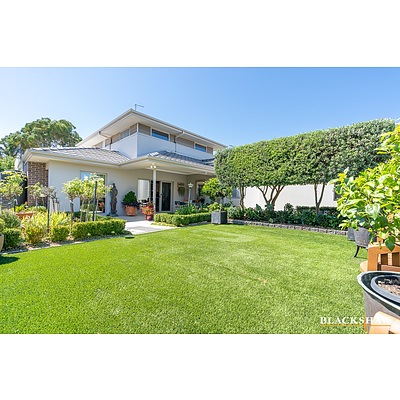 137 Hoskins Street, Franklin ACT 2913