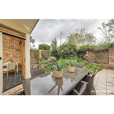 2/3 Allambee Street, Reid ACT 2612