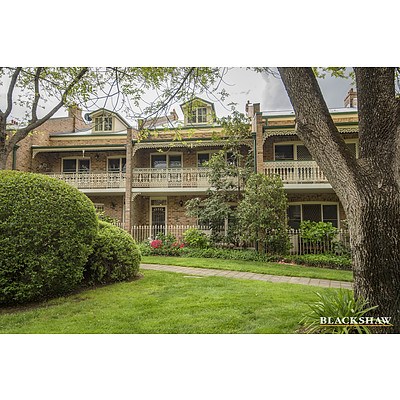 2/3 Allambee Street, Reid ACT 2612