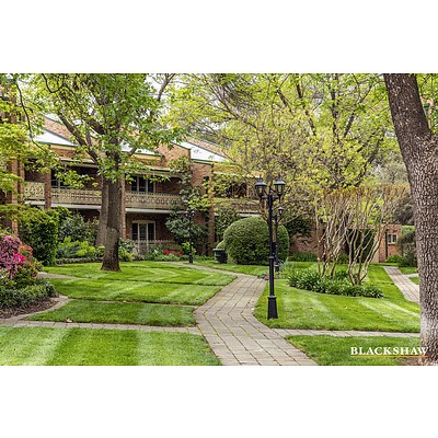 2/3 Allambee Street, Reid ACT 2612