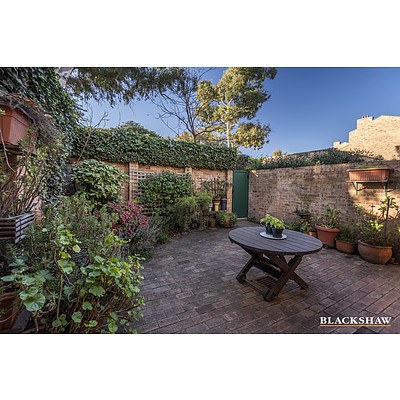 32/1 Allambee Street, Reid ACT 2612