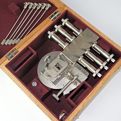 Rare Leitz Wetzlar Microscope Stage