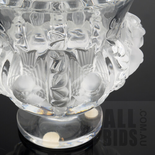 Good Lalique France Dampierre Bird Vase