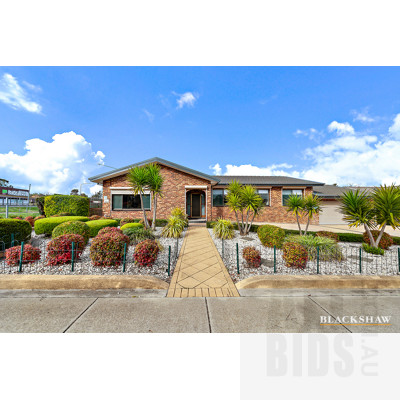 72 Vanzetti Crescent, Kambah ACT 2902