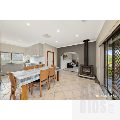 72 Vanzetti Crescent, Kambah ACT 2902