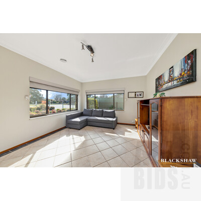 72 Vanzetti Crescent, Kambah ACT 2902