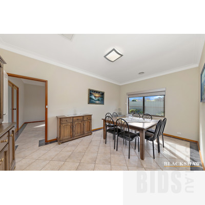 72 Vanzetti Crescent, Kambah ACT 2902