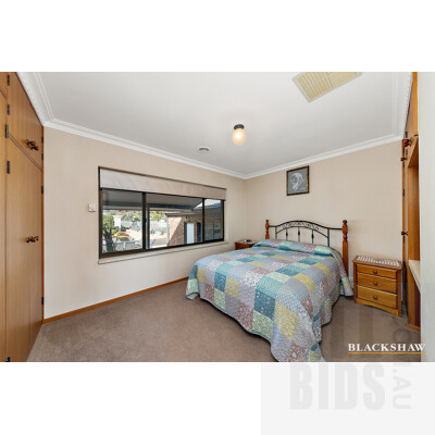 72 Vanzetti Crescent, Kambah ACT 2902