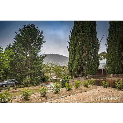 4 Myles Connell Crescent, Gordon ACT 2906