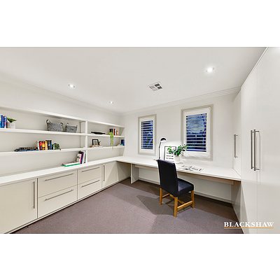 73 La Perouse Street, Griffith ACT 2603