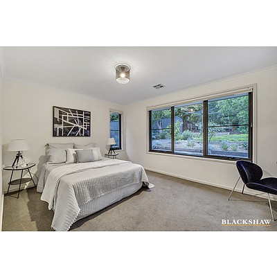 57 Hawkesbury Crescent, Farrer ACT 2607
