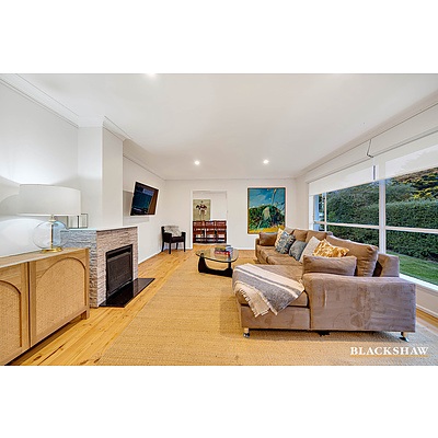 3 Birdwood Street, Hughes ACT 2605