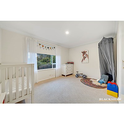 3 Birdwood Street, Hughes ACT 2605