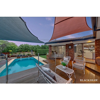 81 Chataway Crescent, Fadden ACT 2904