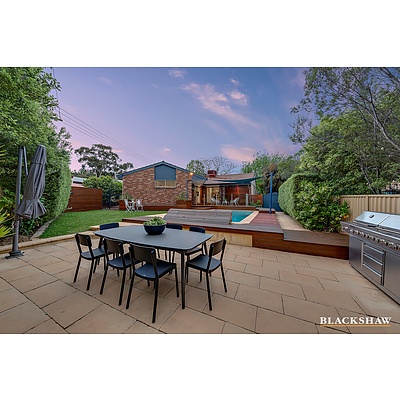 81 Chataway Crescent, Fadden ACT 2904