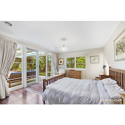 1 Wickham Crescent, Red Hill ACT 2603