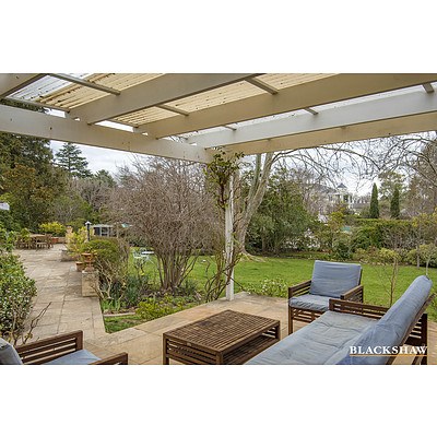 1 Wickham Crescent, Red Hill ACT 2603