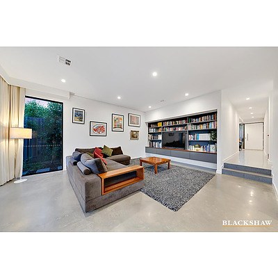 38 Stonehaven Crescent, Deakin ACT 2600