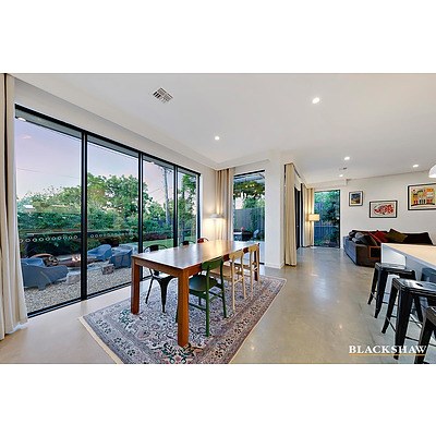 38 Stonehaven Crescent, Deakin ACT 2600