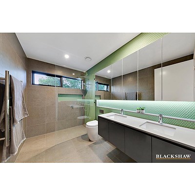 38 Stonehaven Crescent, Deakin ACT 2600