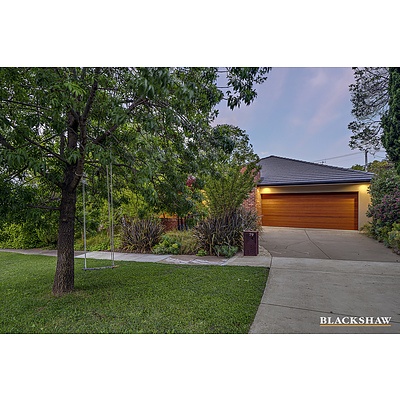 79 Stradbroke Street, Deakin ACT 2600