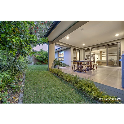 79 Stradbroke Street, Deakin ACT 2600