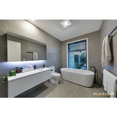 2/217 La Perouse Street, Red Hill ACT 2603